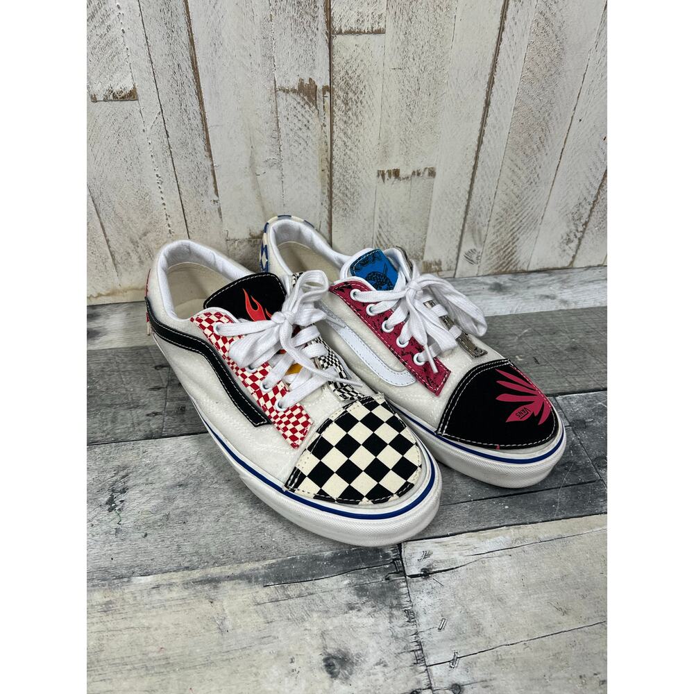 Authentic Vans x Taka Hayashi DIY Low Top Sneakers - Picture 5 of 16